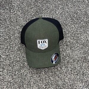 NWT’s Fitted Fox Mesh Trucker Hat